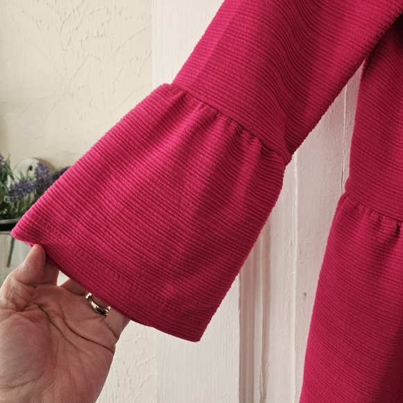 J. Crew Women's Bright Pink Tiered Bell Sleeve Babydoll Top Size Small, Textured - Picture 2 of 8